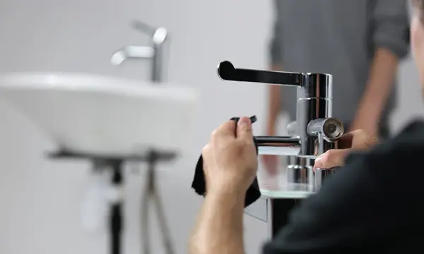 Reparatur & Instandsetzung